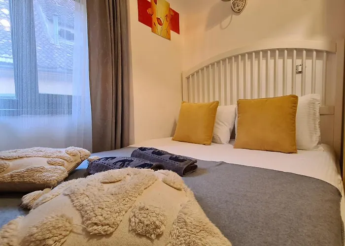 Town Square Apartment Brasov